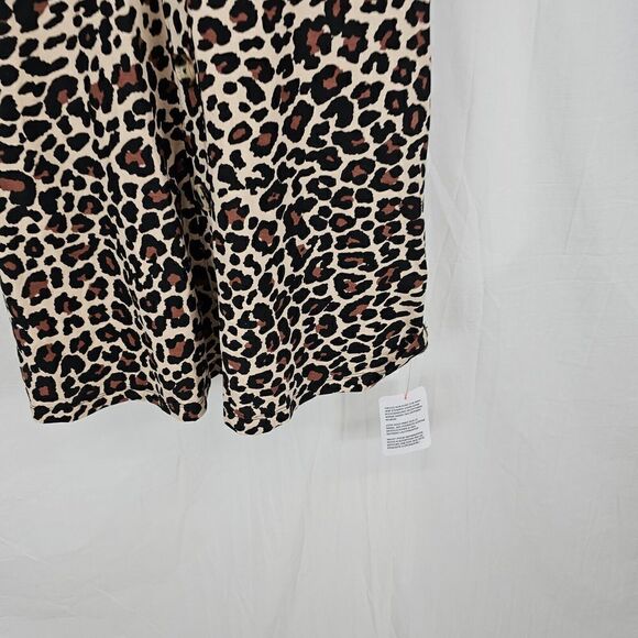 ASOS DESIGN Flutter Sleeve Mini Tea Dress with Buttons in Leopard PrintNWT 10 - Picture 3 of 8